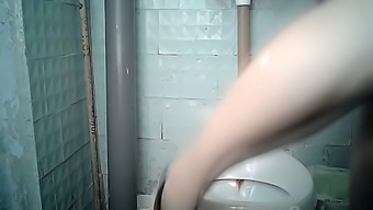white slut hidden cam hidden cam voyeur pissing public