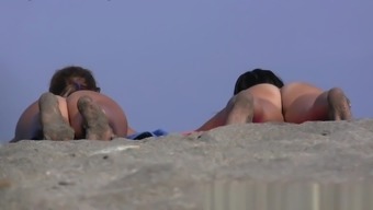 nude naked high definition hidden voyeur outdoor beach fetish ass
