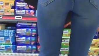 jeans high definition voyeur