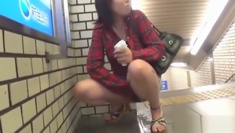 pee japanese voyeur teen (18+) pissing public fetish asian