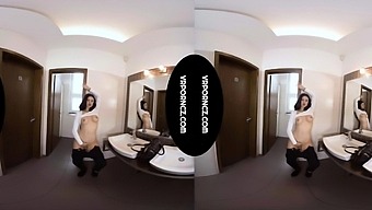 teen amateur german amateur milf high definition voyeur web cam bathroom brunette amateur czech