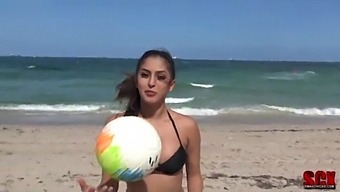 pornstar public beach brunette