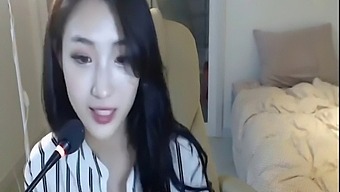 teen amateur tease lingerie korean masturbation amazing strip teen (18+) web cam beautiful solo amateur asian